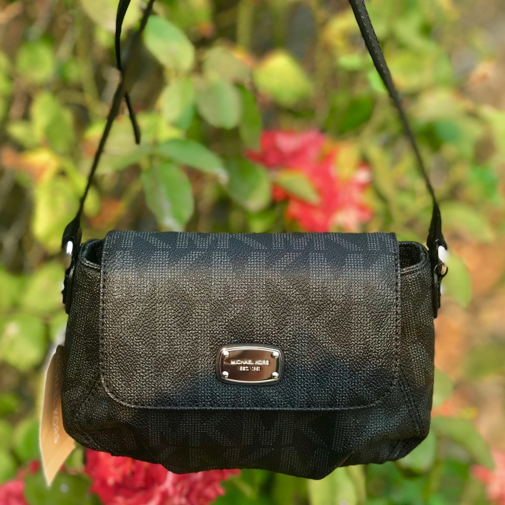 Michael Kors Small Jet Set Flap Crossbody